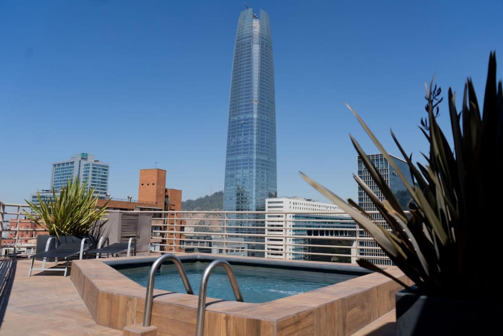 Modern And With View Of The Costanera Center Apartamento Santiago