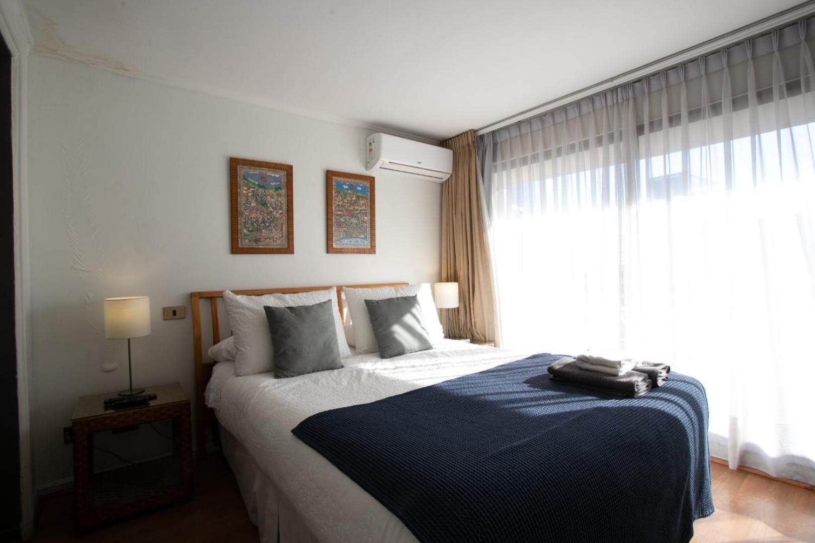 Modern And With View Of The Costanera Center